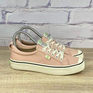 Cariuma OCA Low Pink Canvas Sneakers
